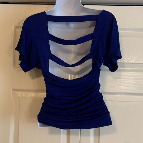 CMM, scoop neck, scrunched for fit, open strap back, short sleeve, Small - Picture 5 of 9